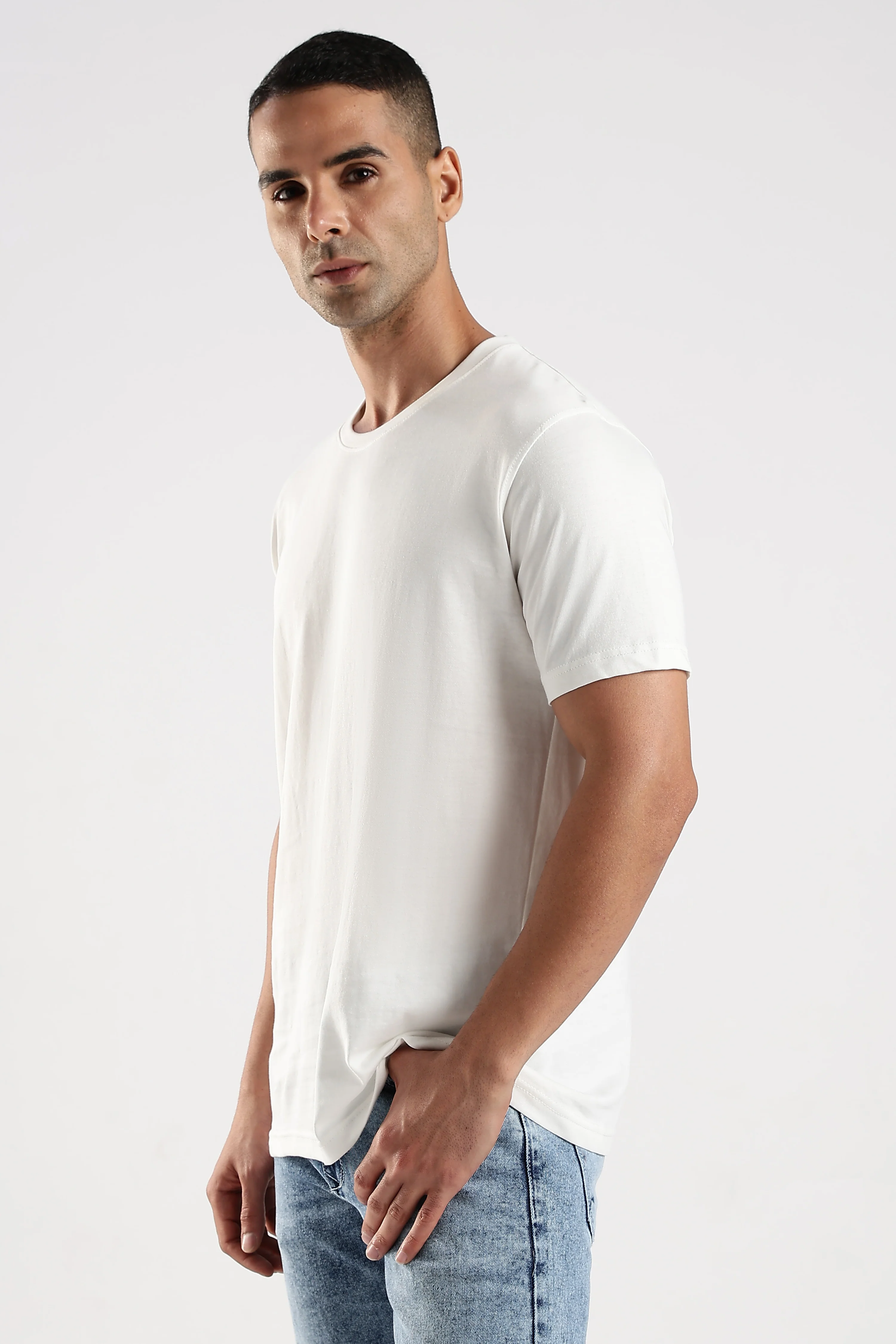 Off White 100% Cotton Tshirt - Image 3